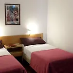 Residencial Monumental فندق 2*