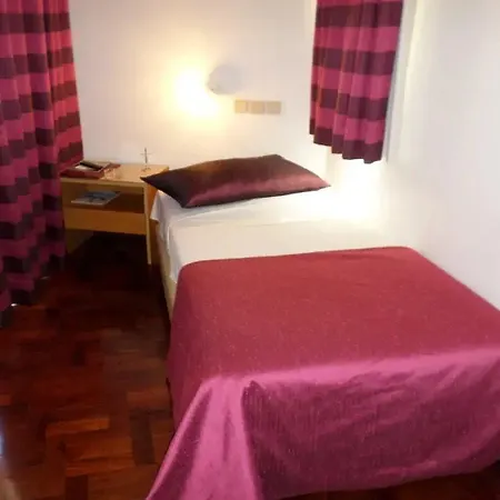 Hotell Residencial Monumental 2*