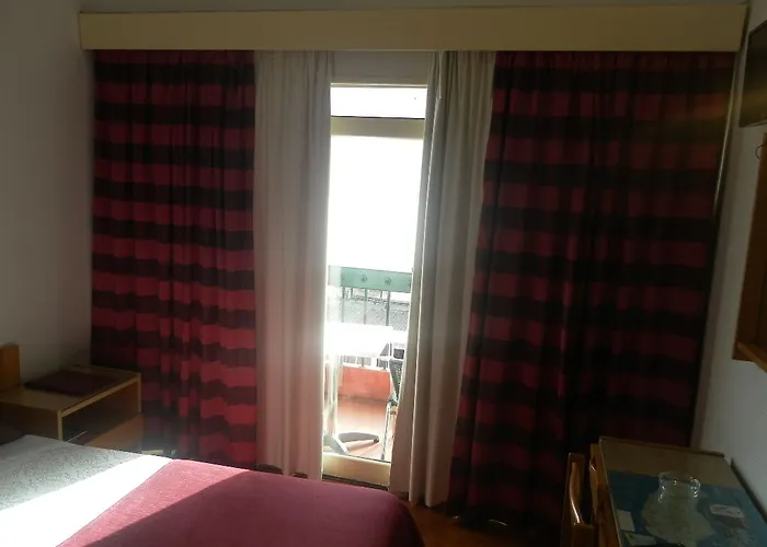 Hotel Residencial Monumental 2*