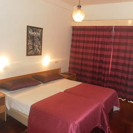 Residencial Monumental 2* Sao Martinho (Funchal)