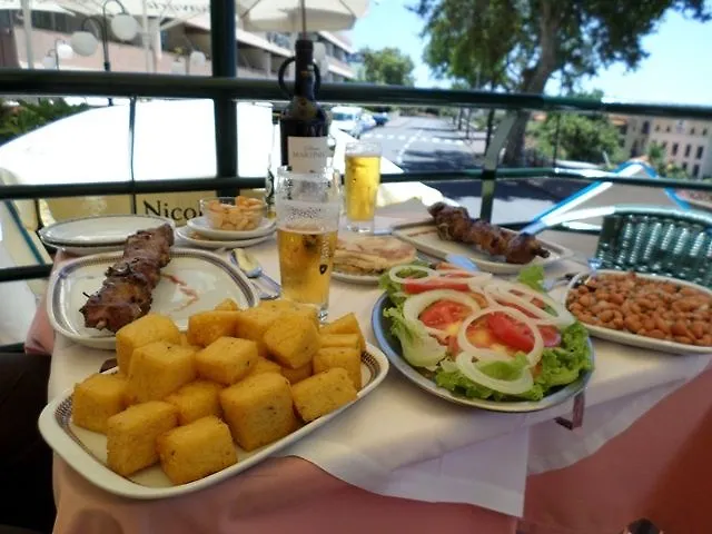 Hotel Residencial Monumental Sao Martinho (Funchal)