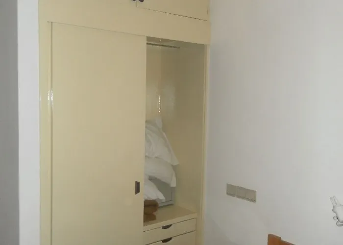 Residencial Monumental Hotel 2*